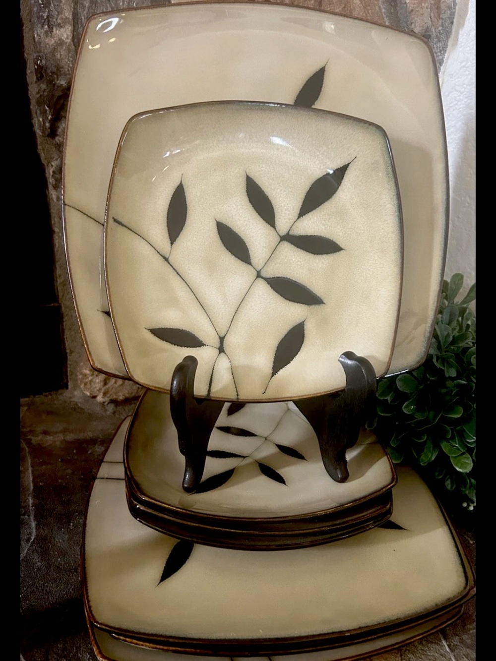 4 Simply Perfect Fall Rustic Leaves Dinner Plates 4 Salad Dessert Square